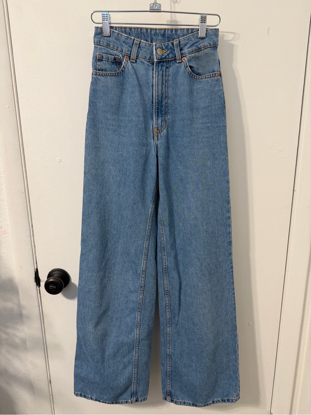 Divided Light Blue Wide-Leg High-Rise Jeans